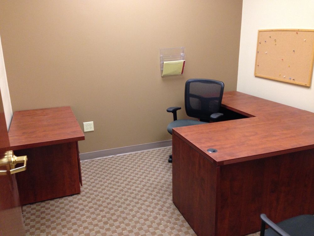 Carolina Financial Center: 19520 W Catawba Ave, Cornelius, NC 28031